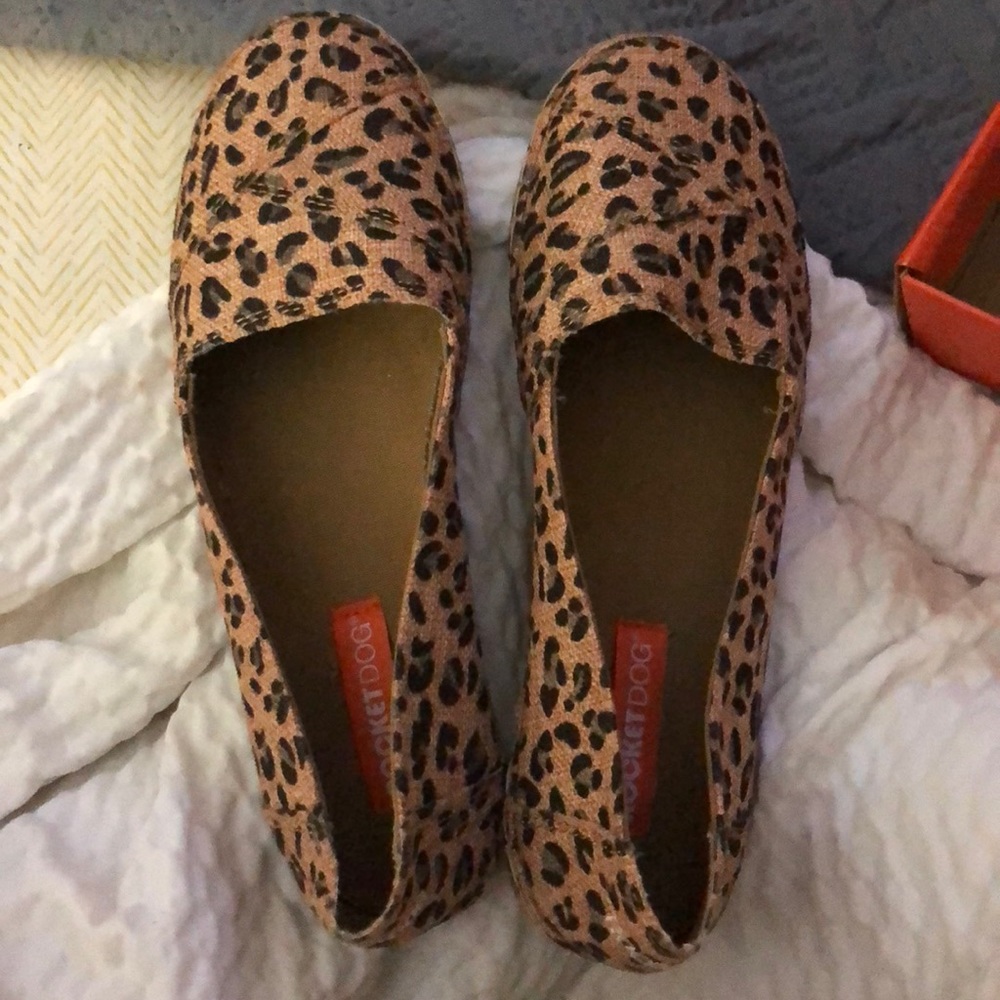 Rocketdog tan cheetah shoes.